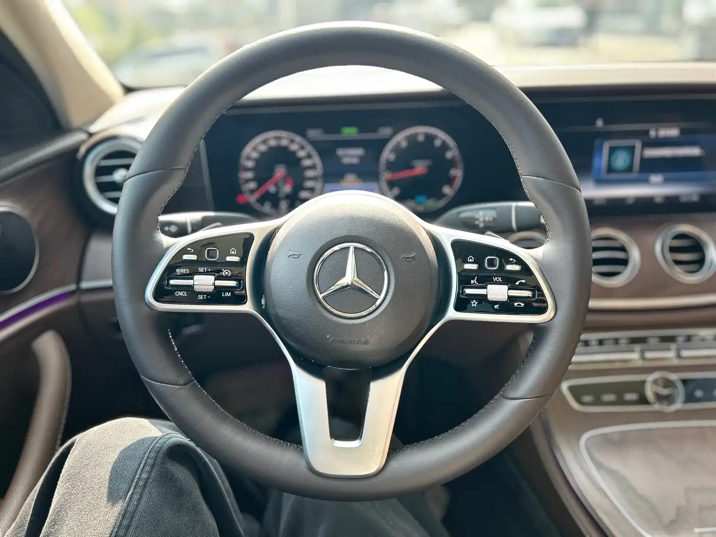 Mercedes-Benz E-Class 2020 Facelift E 260 L фото 13