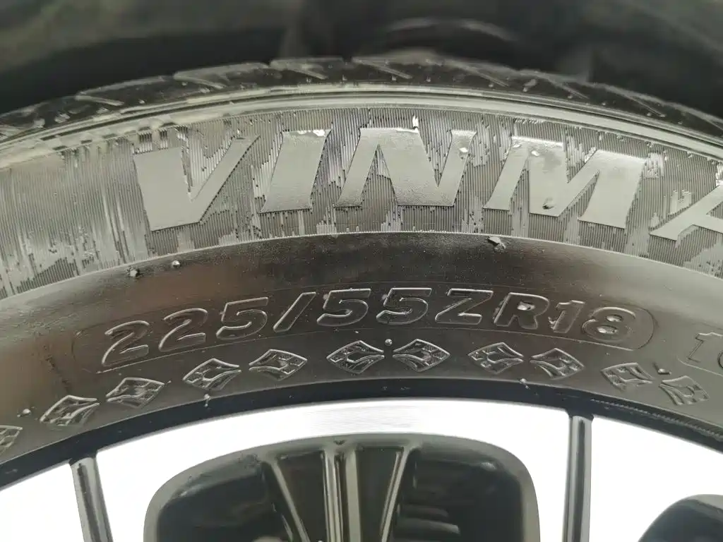 Roewe iMAX8 2024 2023 400TGI Comfort Edition