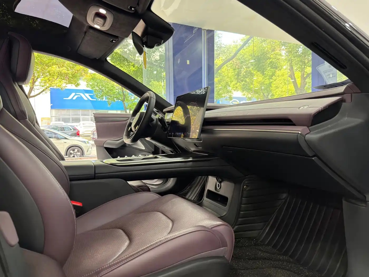 Xiaomi Auto Xiaomi SU7 2024 AWD Extended Range Advanced Smart Driving Max Edition фото 12