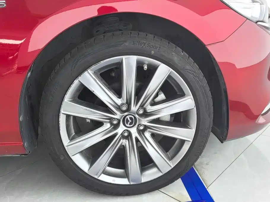 Фото 6 - Mazda Atenza