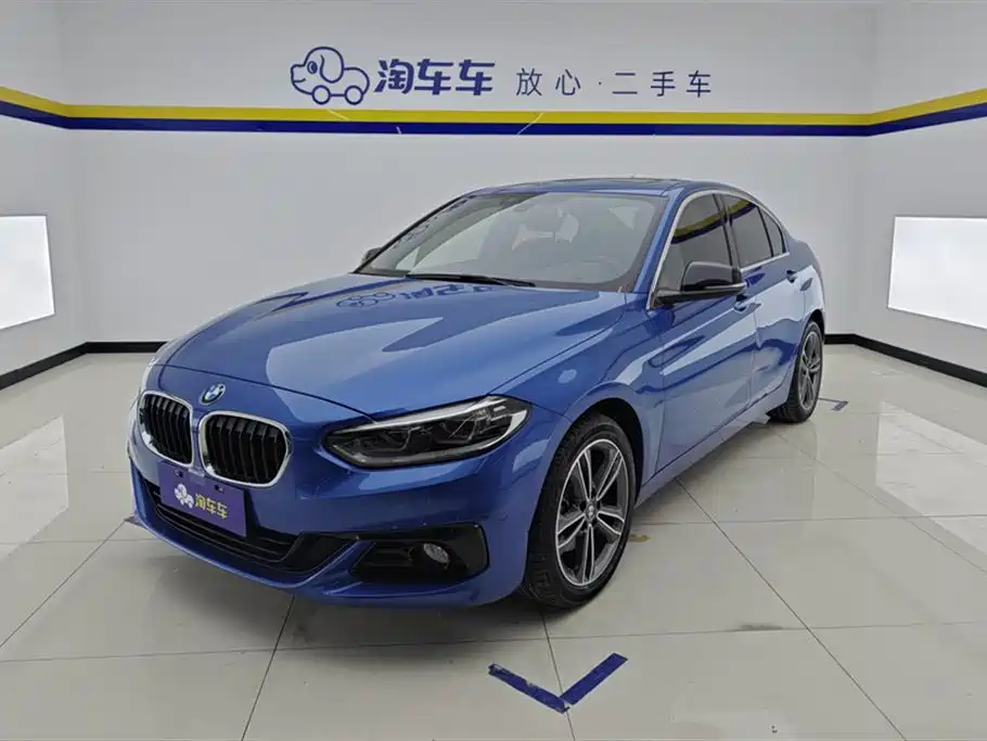 BMW 1 Series 2018 118i Sport Edition