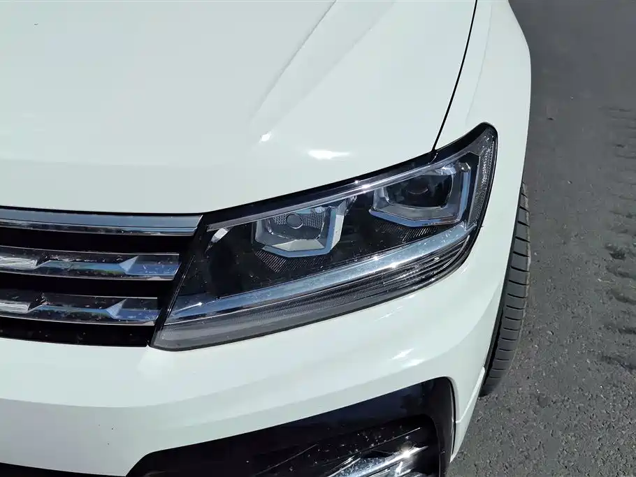 Volkswagen Tiguan L PHEV 2021 430PHEV Plug-in Hybrid Flagship фото 5