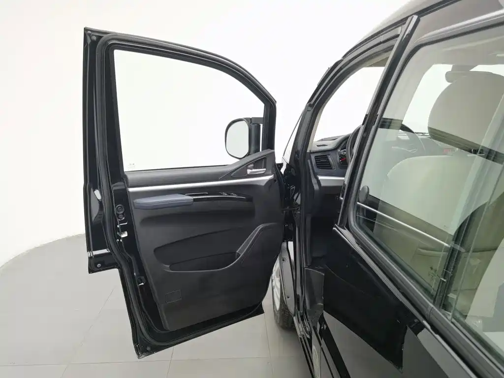 Фото 8 - Dongfeng Fengxing Lingzhi