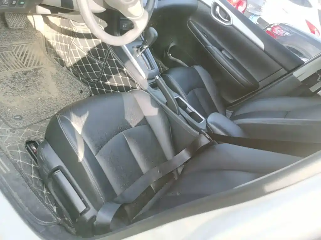Nissan SYLPHY, миниатюра 15