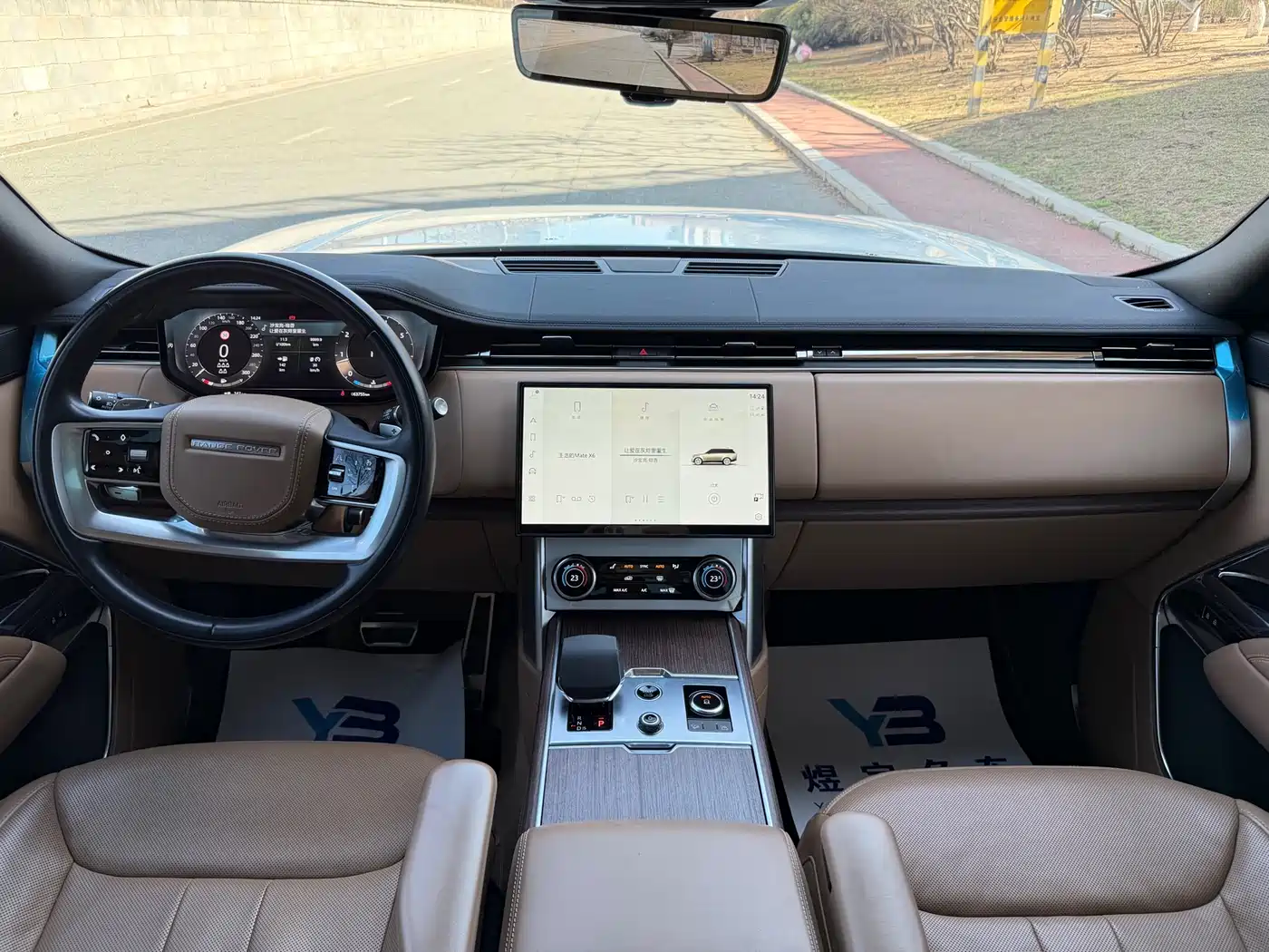 LAND ROVER RANGE ROVER