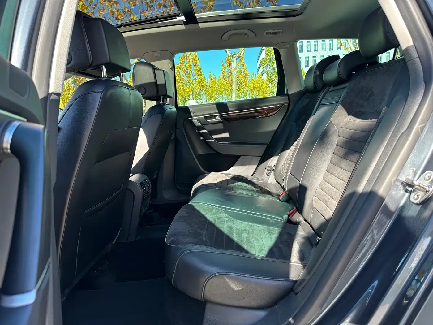 Volkswagen Magotan (Import) 2012 Wagon 2.0TSI Comfort фото 15