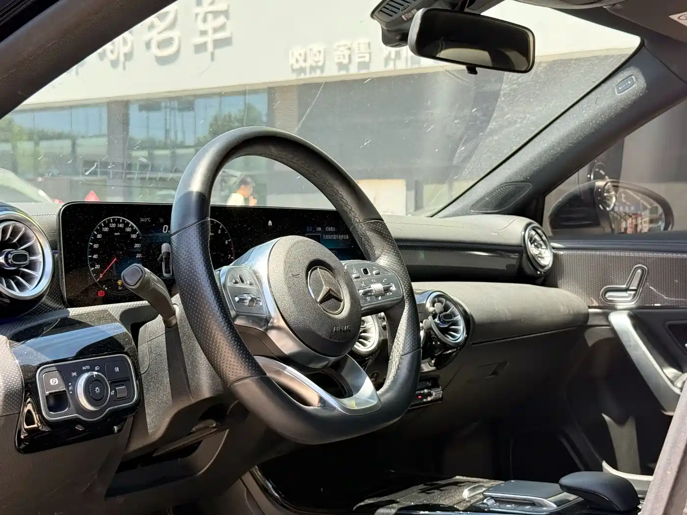 Mercedes-Benz A-Class 2023 A 200 L Fashion фото 9