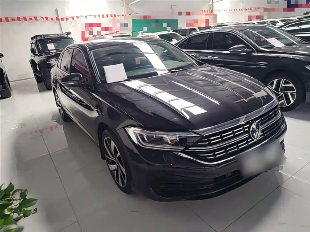 Volkswagen Sagitar 2023 300TSI DSG Surpassing Edition фото 4
