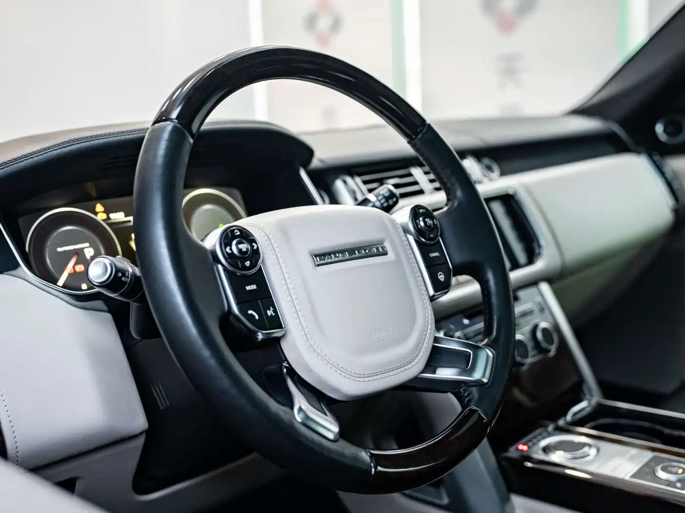 Land Rover Range Rover 2013 5.0 SC V8 AB Ultimate Genesis Edition фото 9