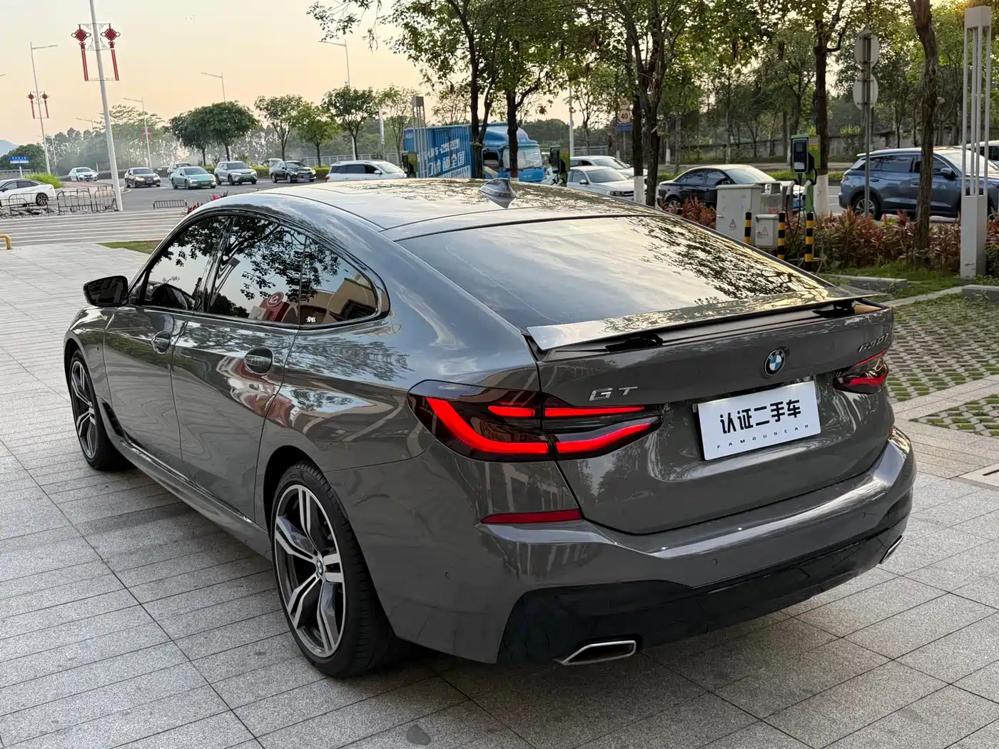 BMW 6 Series GT 2021 630i M Sport Package фото 10