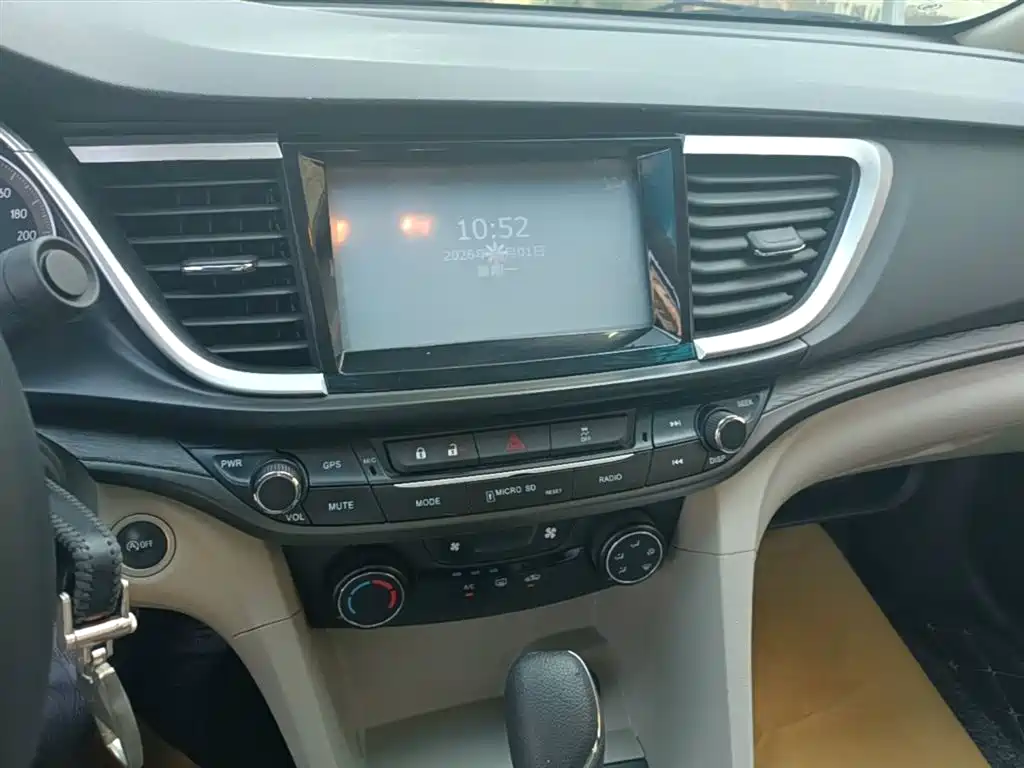 Buick Excelle 2015 15N Automatic Elite фото 13