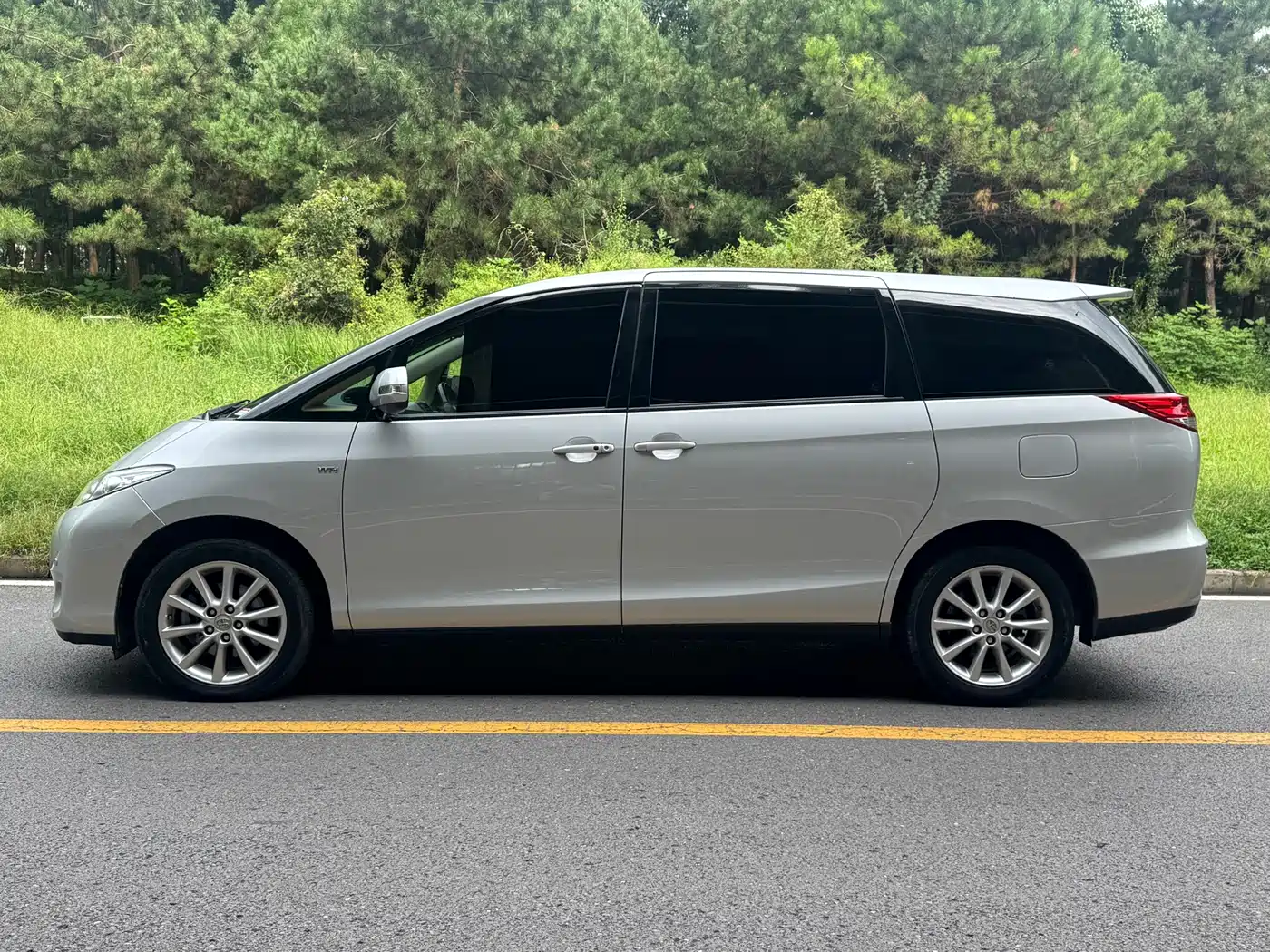 Фото 10 - Toyota Previa