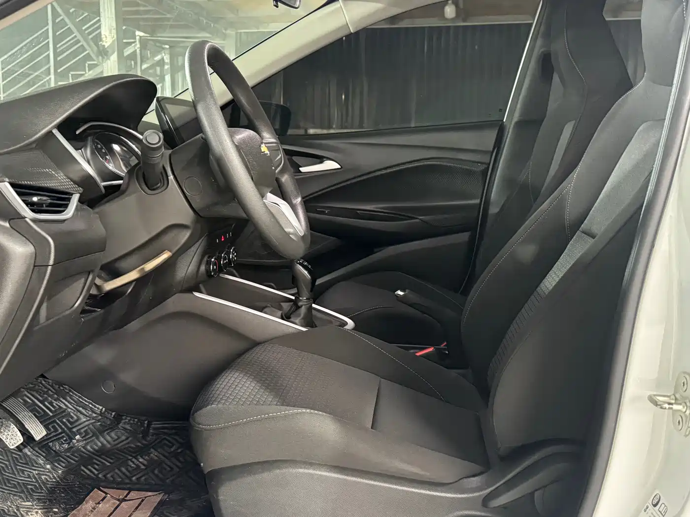 Chevrolet Cavalier 2021 320 Manual Joy Edition фото 7