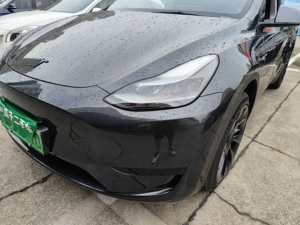 Фото 24 - Tesla Model Y