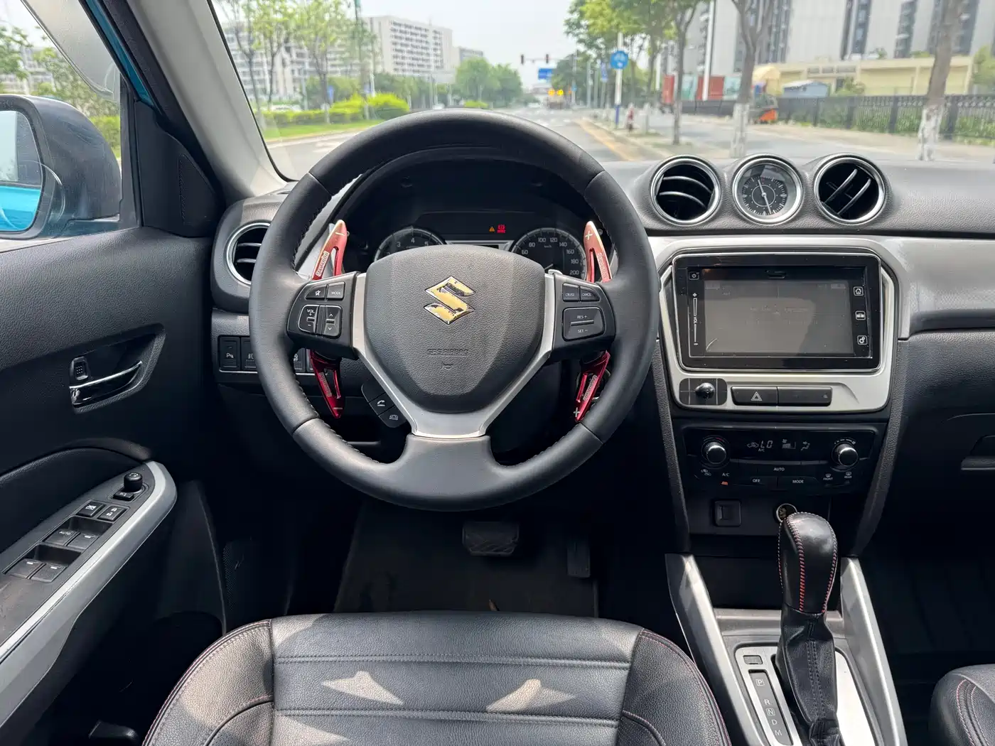 Suzuki Vitara 2016 2016 1.4T Auto 2WD Luxury Model