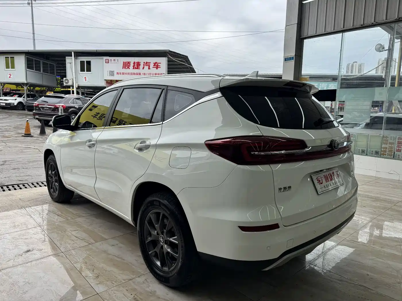 BYD Song 2021 Classic 1.5T Auto Luxury фото 8