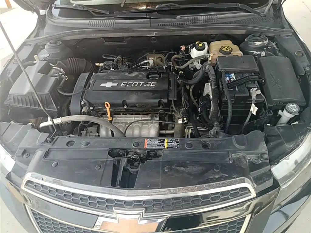 Chevrolet Cruze 2014 1.6L SL Million Commemorative Edition AT фото 20