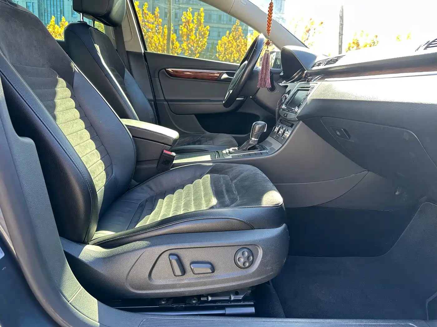 Volkswagen Magotan (Import) 2012 Wagon 2.0TSI Comfort фото 20