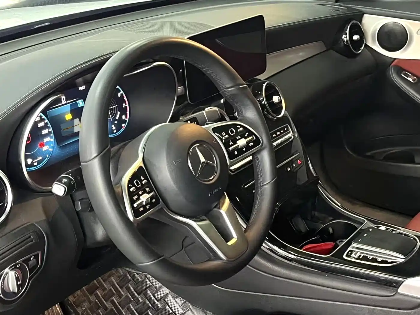 Mercedes-Benz GLC 2022 Facelift GLC 260 L 4MATIC Dynamic фото 4