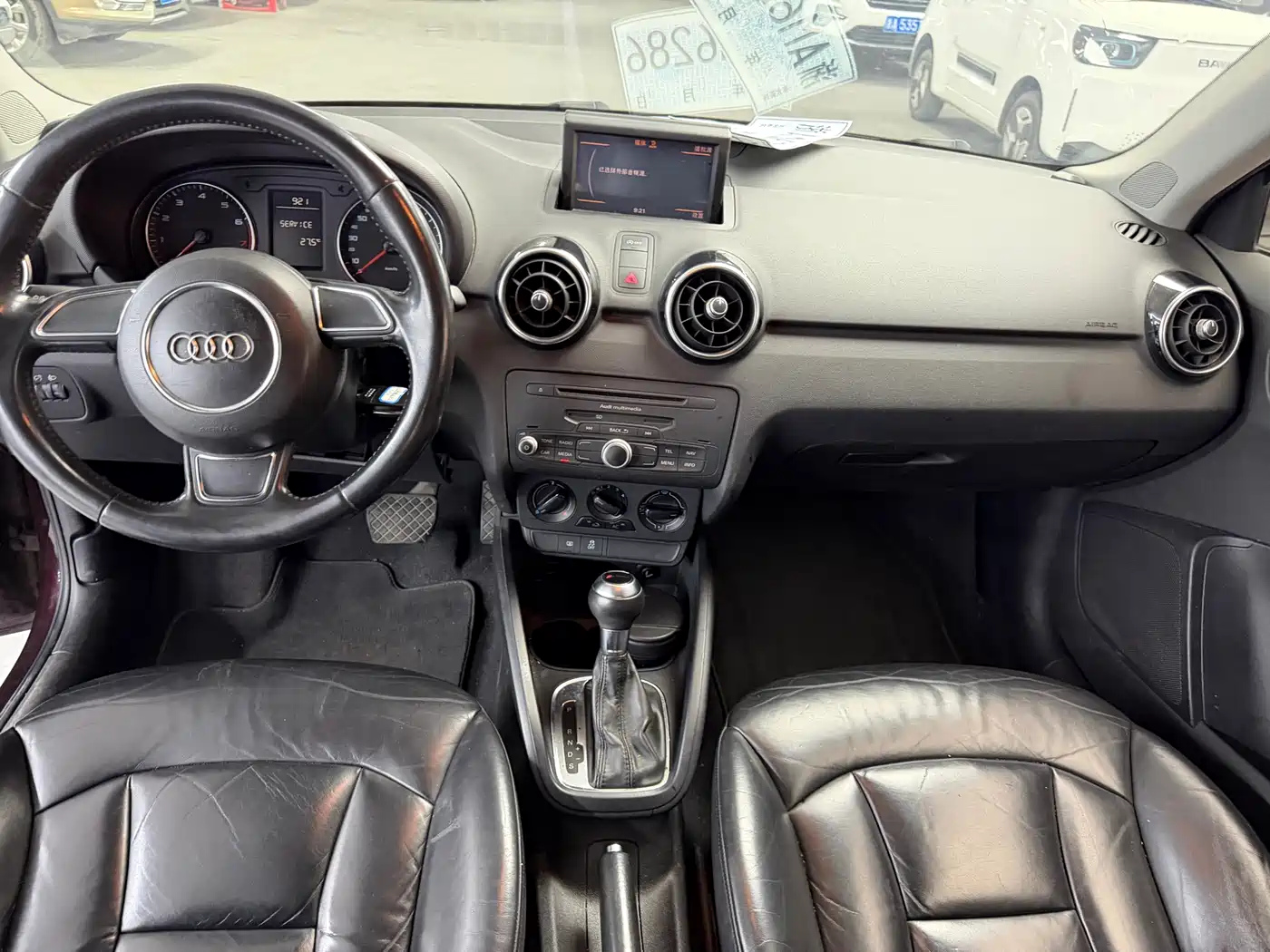 Audi A1 2012 1.4 TFSI Urban фото 7
