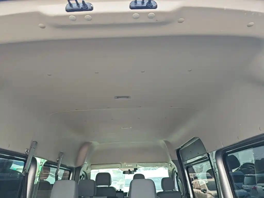 Foton Tuyano 2023 2023 2.0T Automatic Jixiang Long Wheelbase Medium Roof Single Rear Wheel 7/9-Seater