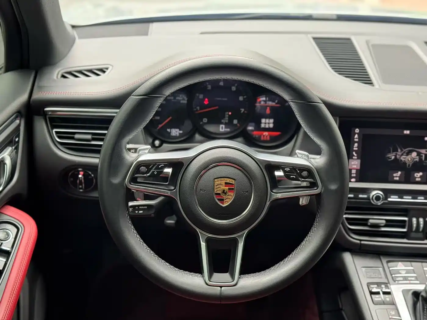 Porsche Macan 2020 Macan 2.0T фото 3