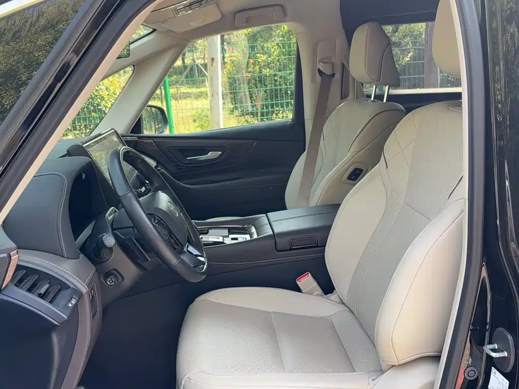 Toyota Alphard 2026 2024 Hybrid 2.5L Ultimate Enjoyment Edition
