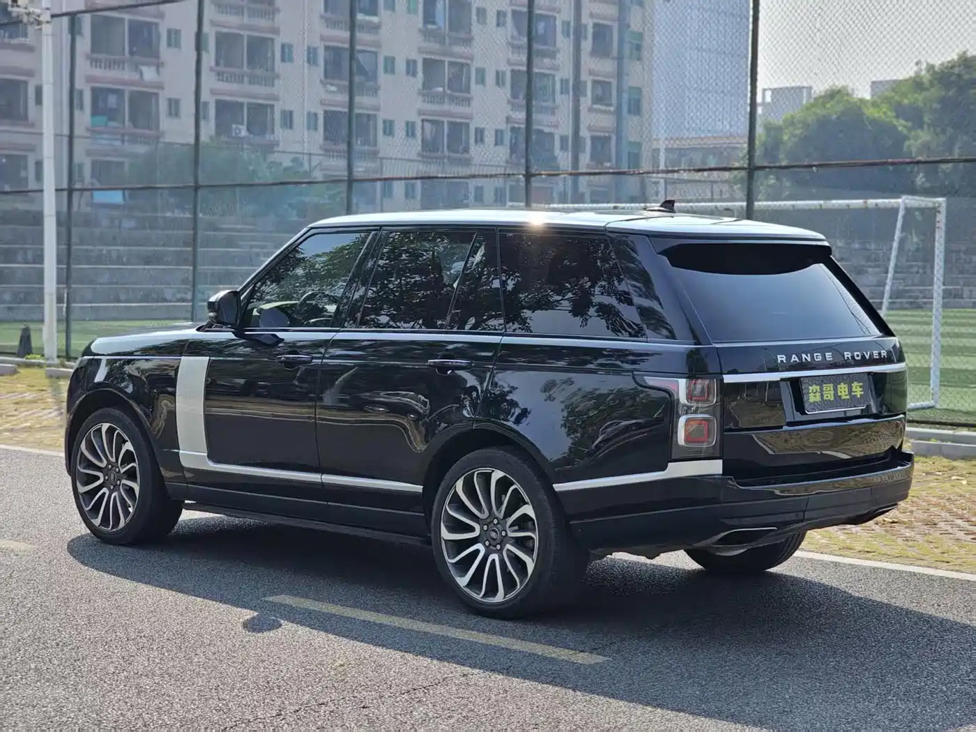 Land Rover Range Rover 2016 3.0 SC V6 Vogue фото 4
