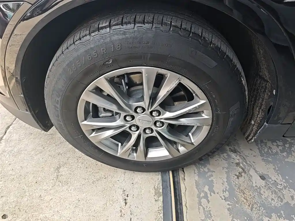 Cadillac XT5 2022 2.0T 4WD Luxury фото 25