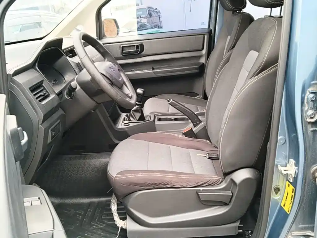 Wuling Motors Wuling Hongguang PLUS 2021 2020 1.5L Manual Standard 5-seater