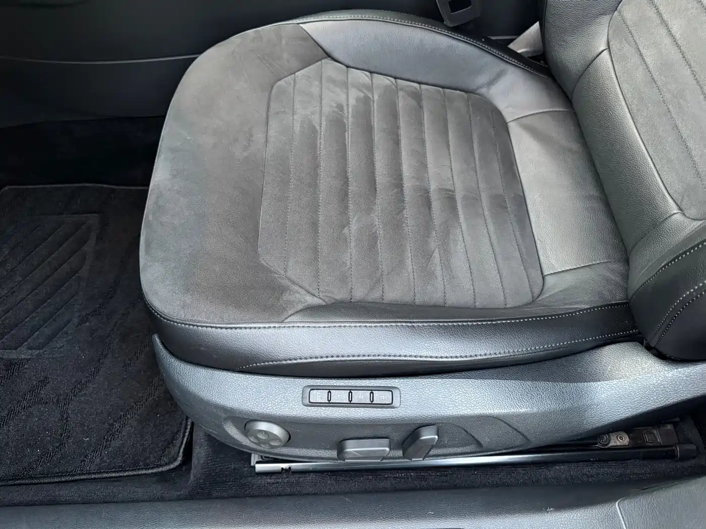 Volkswagen Magotan (Import) 2015 2012 Wagon 2.0TSI Comfort