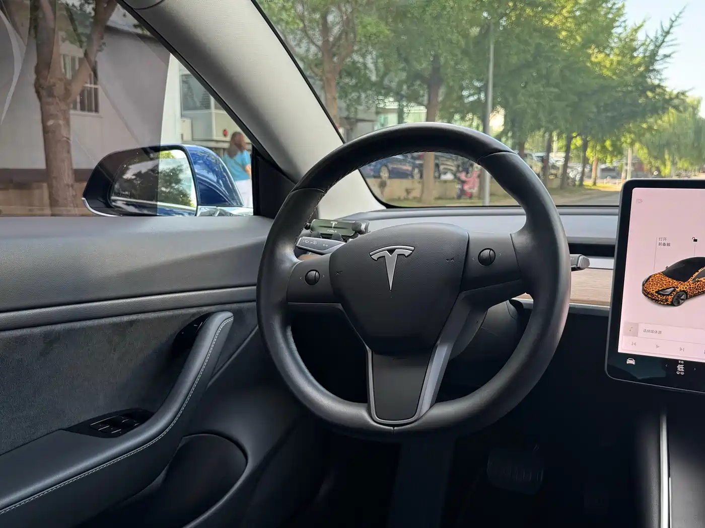 Tesla Model 3 (Import) 2019 2019 Long Range RWD Version