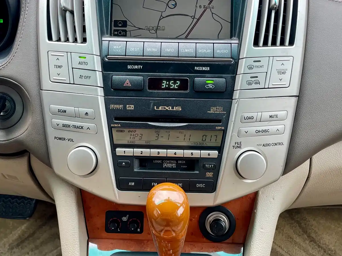 Lexus RX Classic 2006 350 фото 10