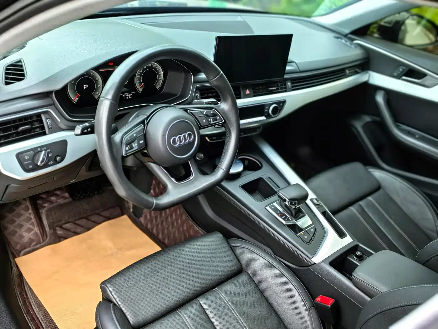 Audi A4L 2023 40 TFSI Luxury Sport фото 8