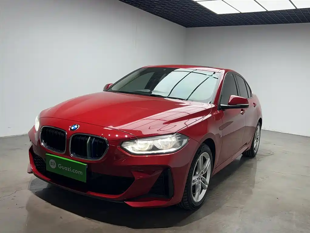 BMW 1 Series 2019 118i M Sport Package фото 2