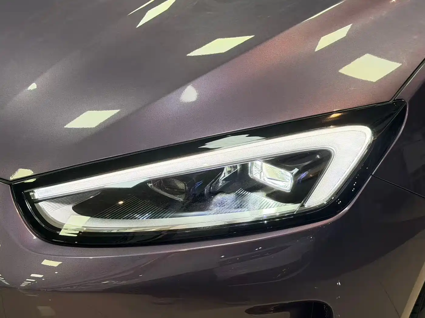 AITO Wenjie AITO M5 2025 Extended Range Ultra AWD фото 14