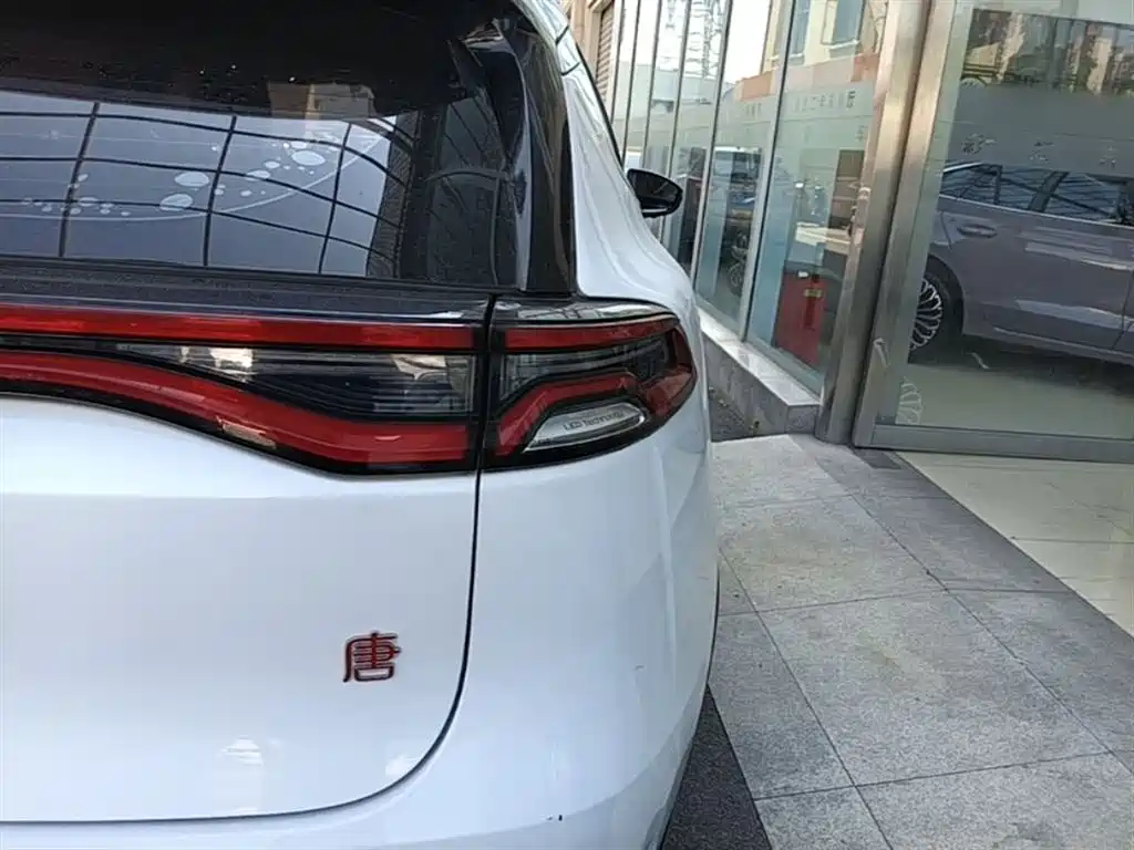 BYD Tang 2019 2.0T Automatic Smart Connect Honor 7-seater China VI фото 8