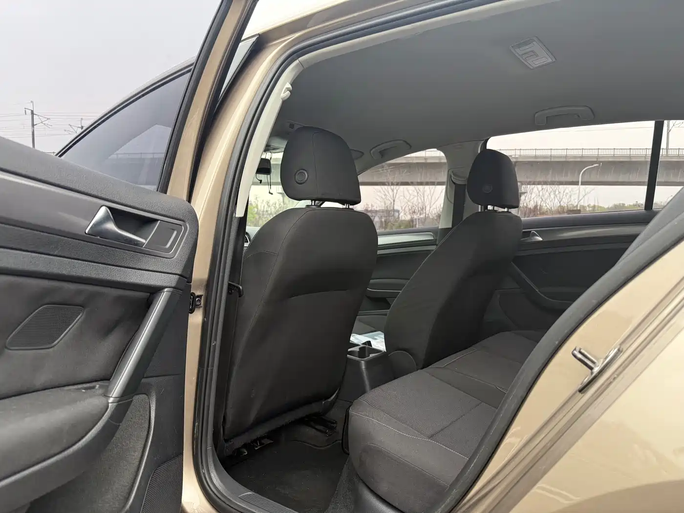 Volkswagen Golf 2014 1.6L Manual Fashion Type фото 8