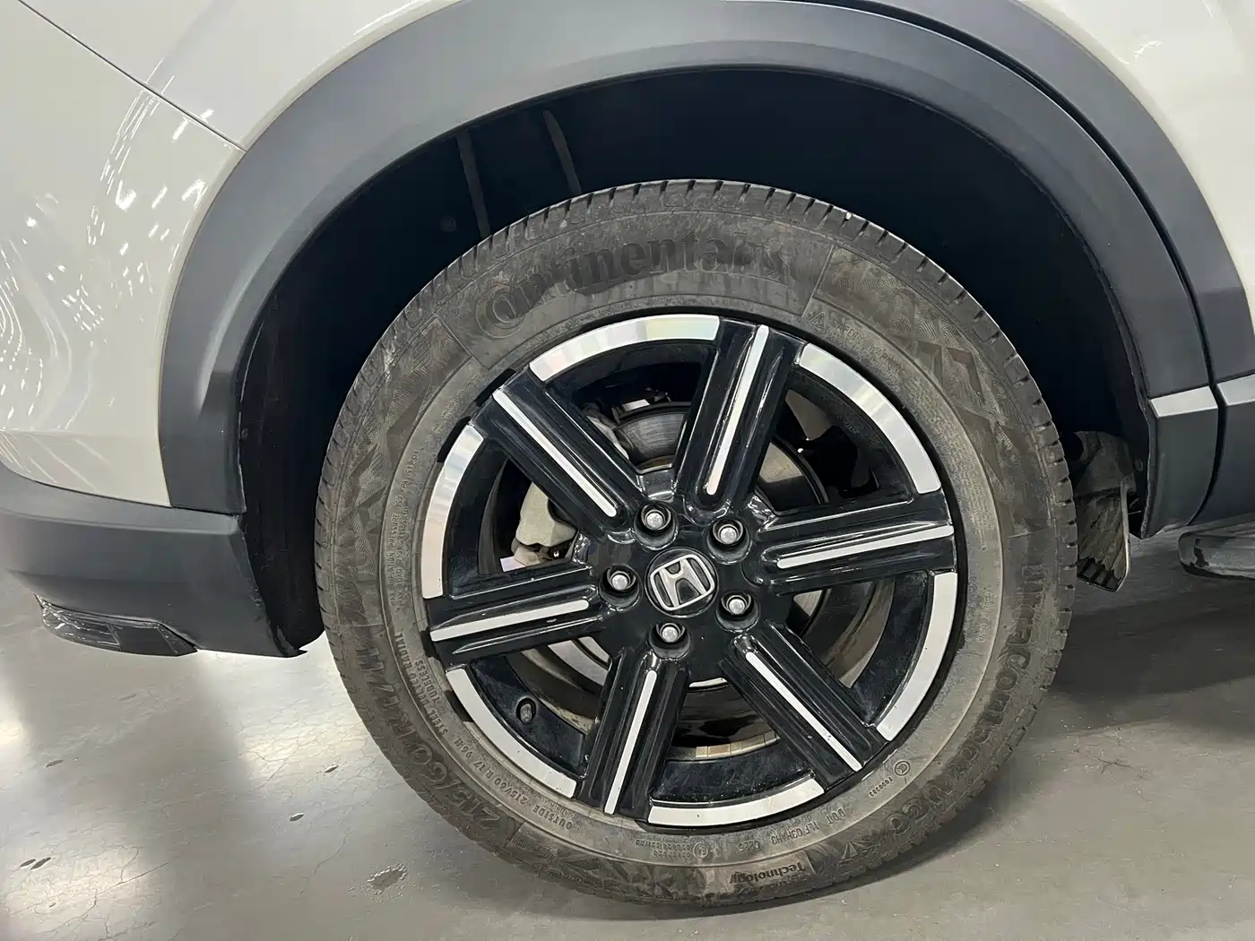 Honda Vezel 2023 2023 1.5L CVT Pioneer Edition