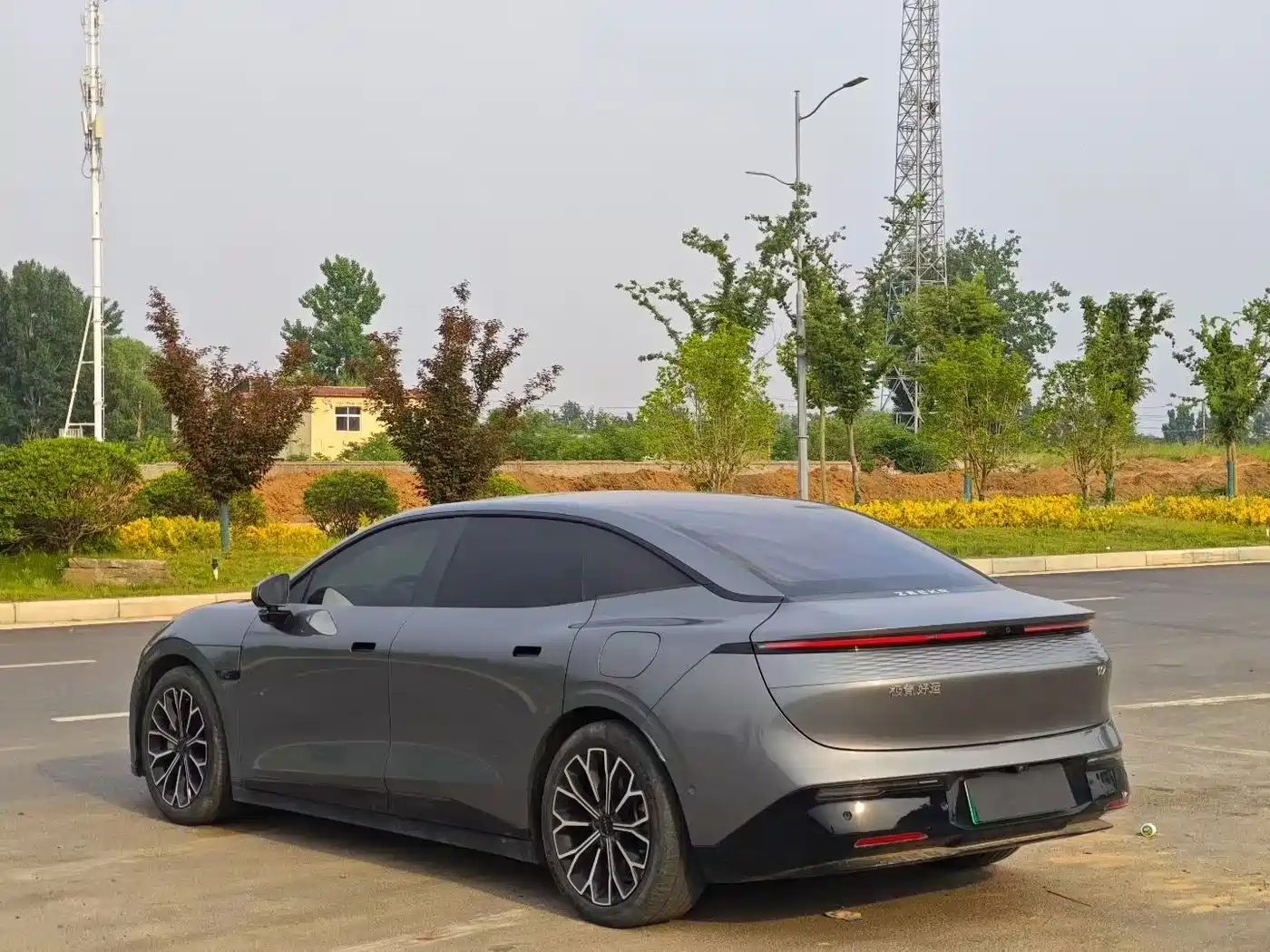 Zeekr 007 2024 RWD Intelligent Driving Edition 100kWh фото 7
