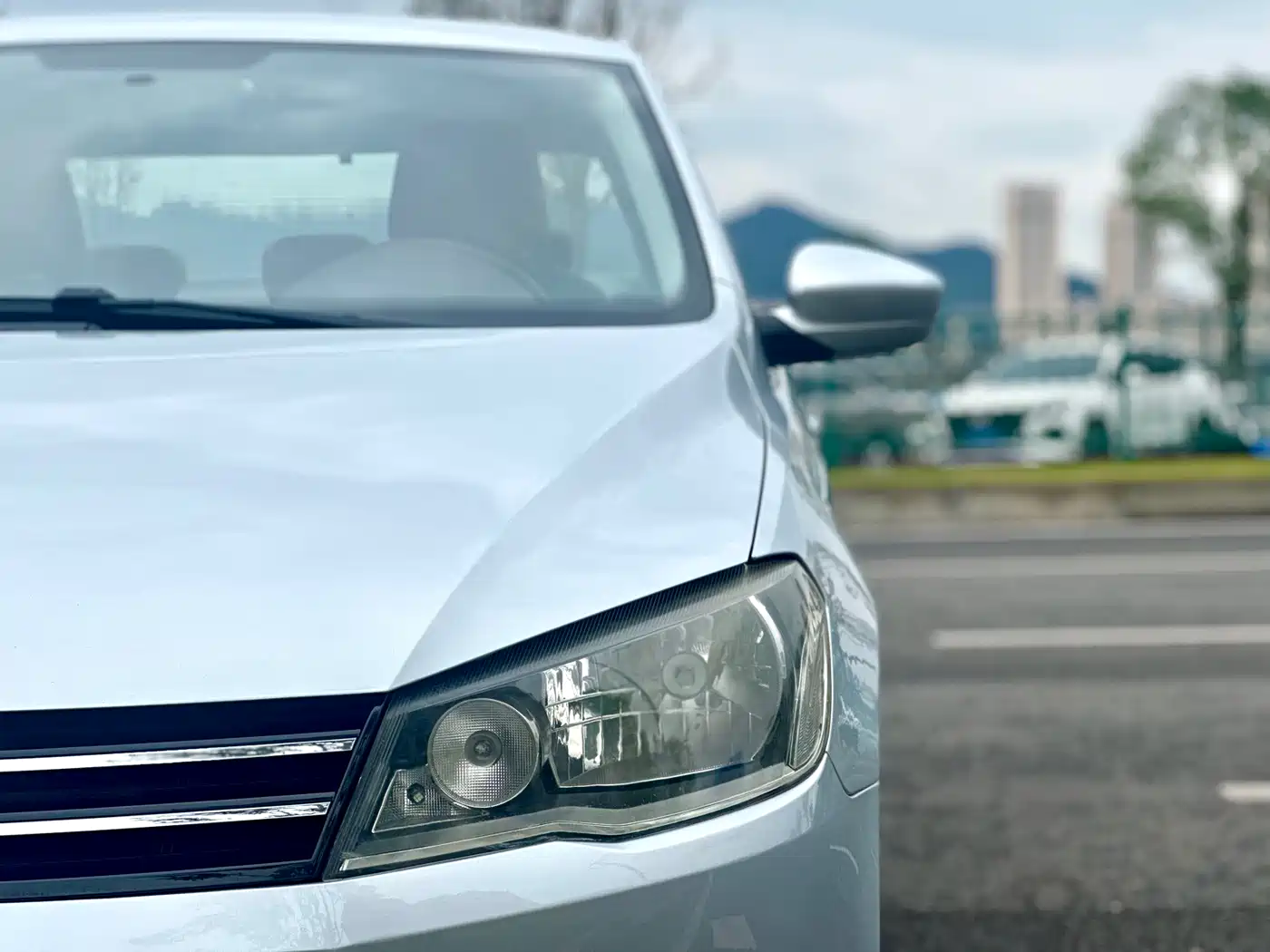 Volkswagen Jetta 2015 1.6L Automatic Luxury фото 13