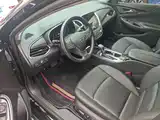 Фото 16 - Chevrolet Malibu XL