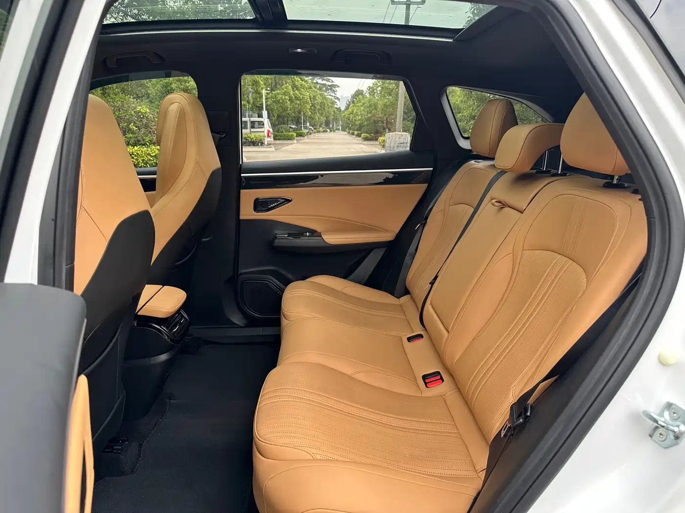 Geely Galaxy Galaxy L7 2024 1.5T 115km PLUS Soaring Dragon Edition фото 45