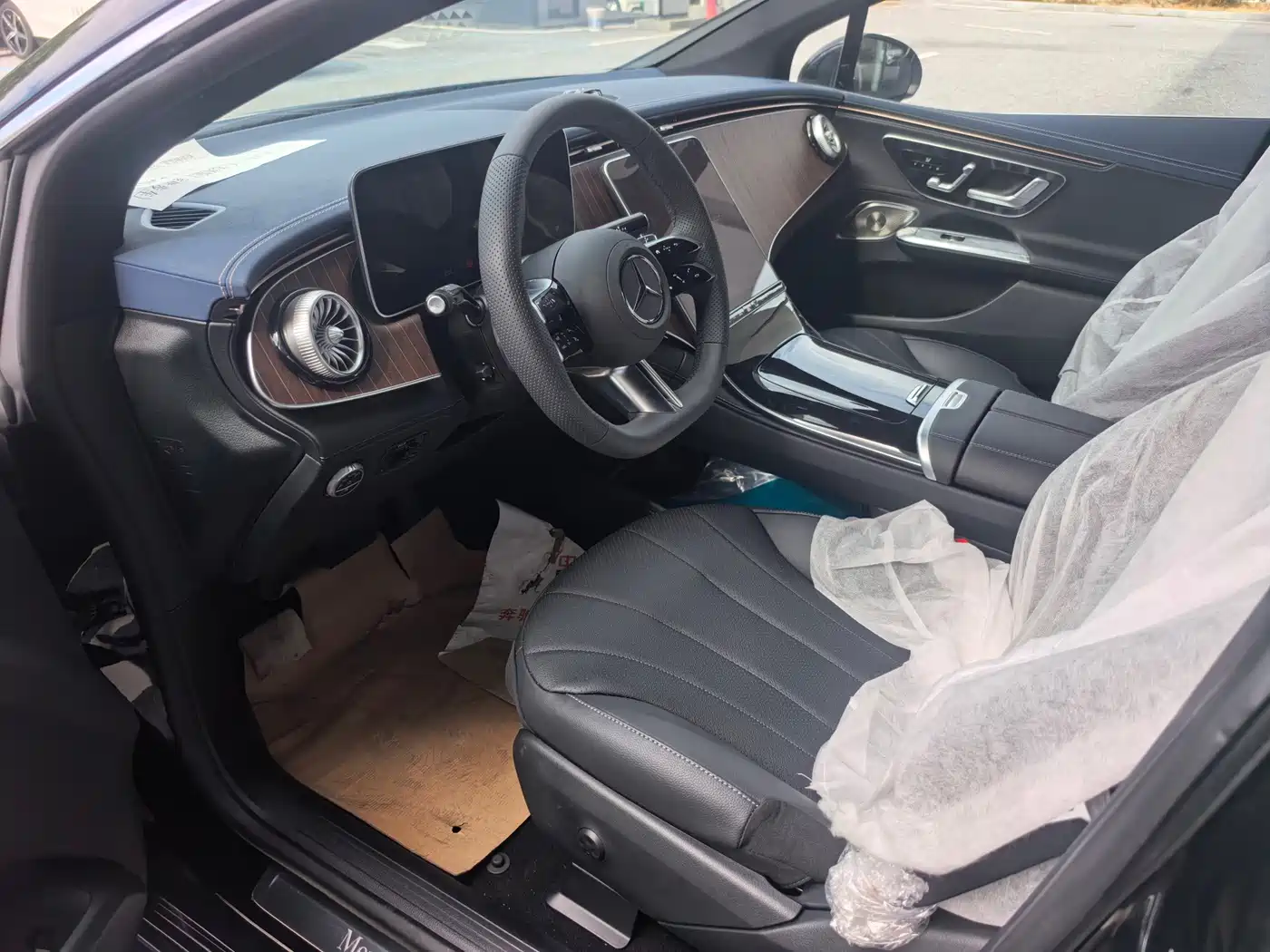 Mercedes-Benz EQE 2025 2025 500 4MATIC Pioneer