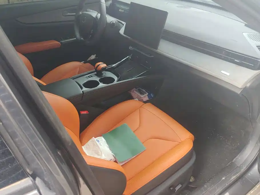 Changan UNI-V 2025 2025 2.0T Sport Version