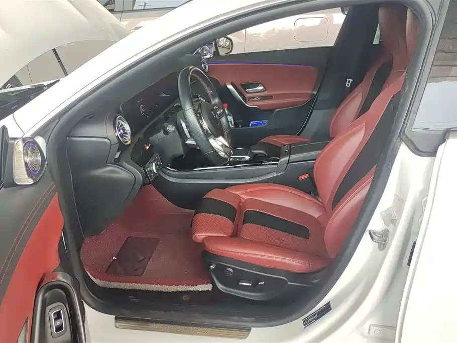 Mercedes-Benz CLA (Import) 2022 Facelift CLA 200 фото 9