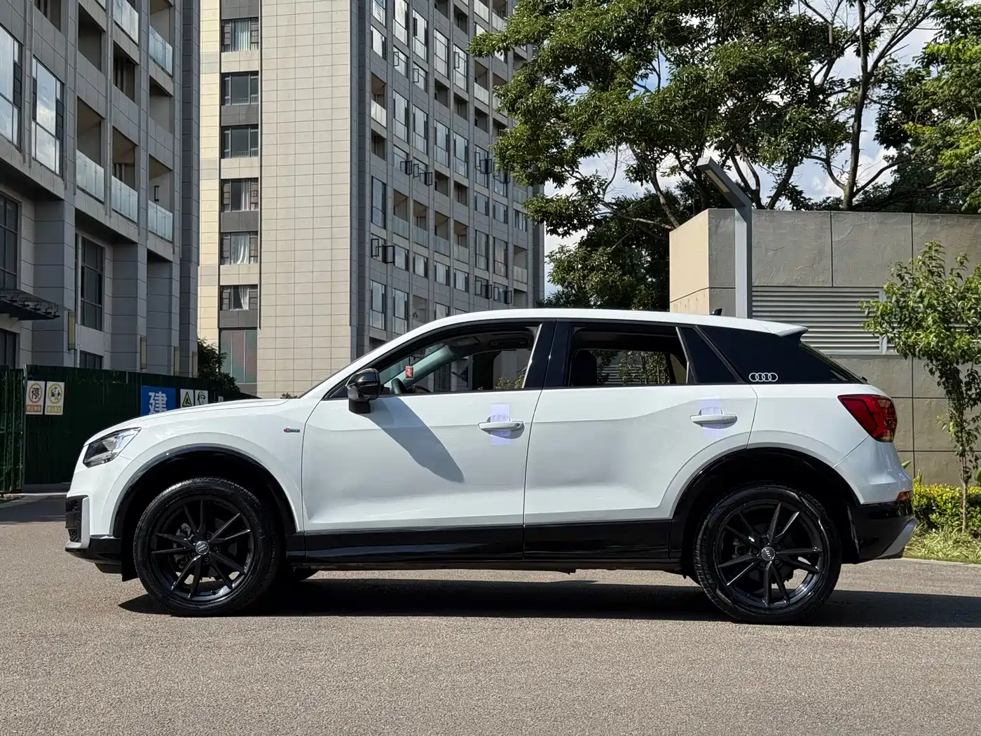 Audi Q2L 2021 Model 35 TFSI Fashion Dynamic фото 4