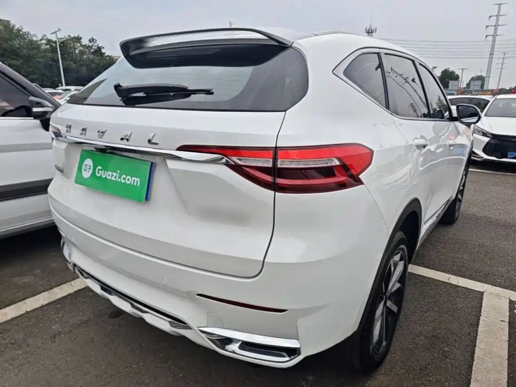 Фото 7 - Haval F7