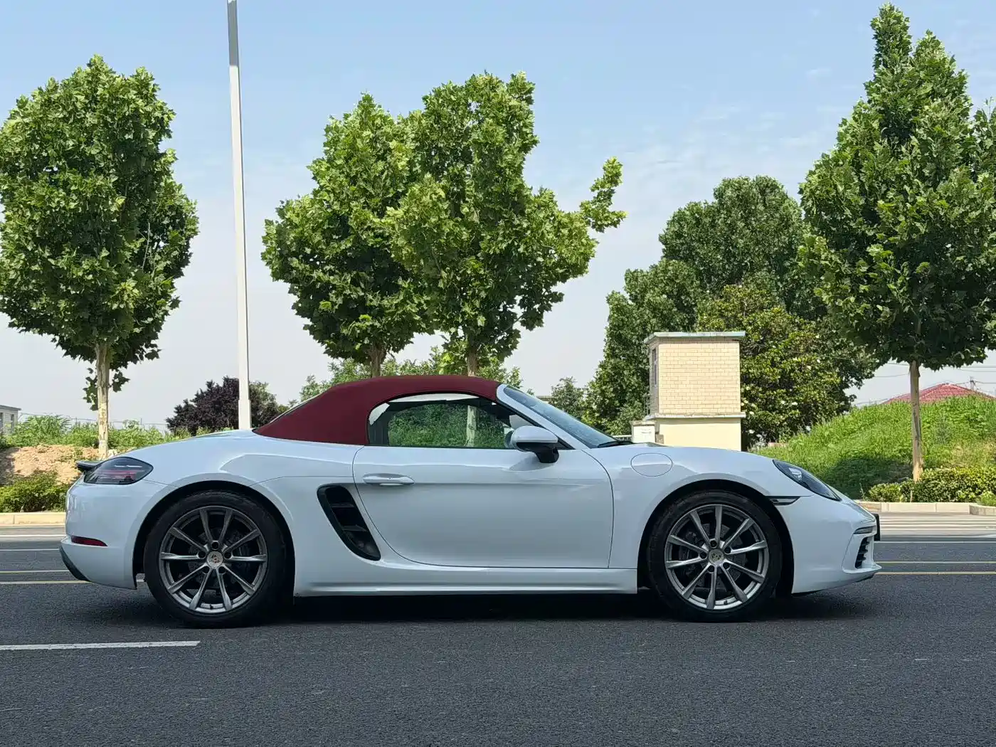 Porsche 718 2018 Boxster 2.0T фото 6