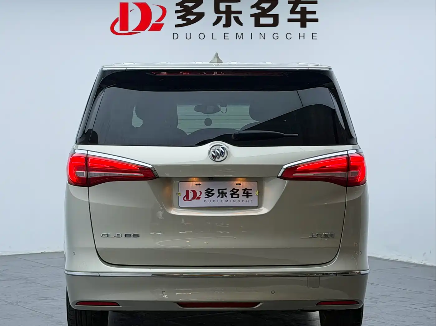 Buick GL8 2017 ES 28T Luxury China V фото 4
